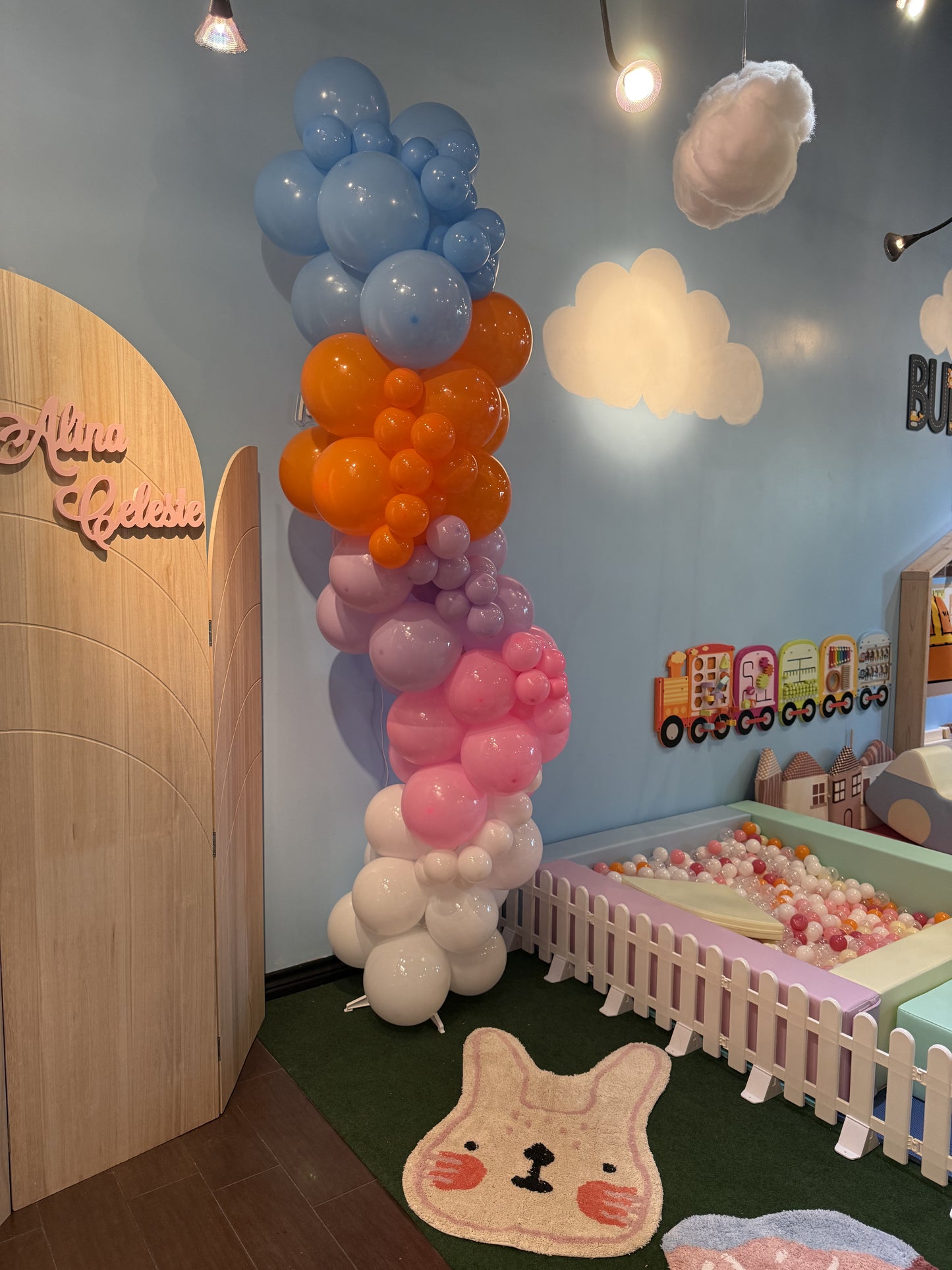 Confetti Balloon Garland